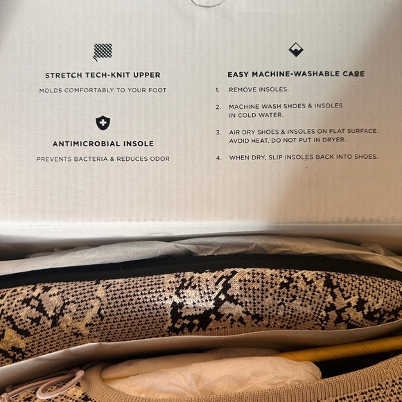 🆕 Vince Camuto Knit Ballet Flat Snakeskin Print, Size 11, Box Included 🐍🖤🤍🩶 - Picture 10 of 10